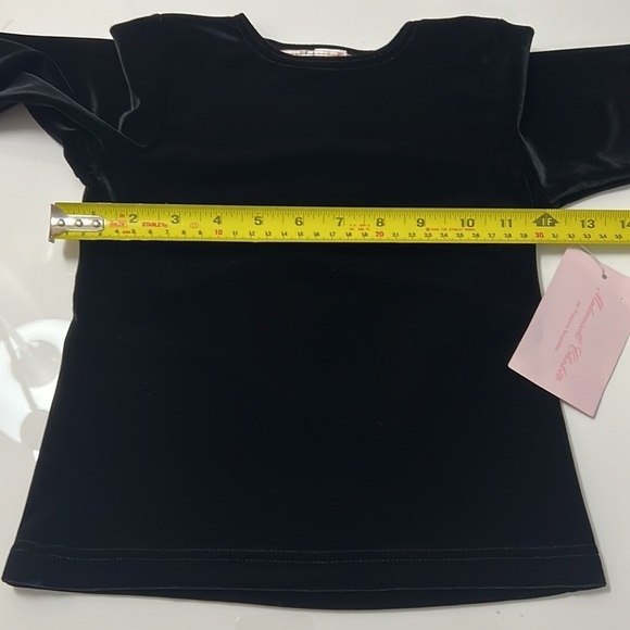 NWT: Black Velvet Top with Bows on Sleeves & Size 4 & 5 years - Picture 6 of 9